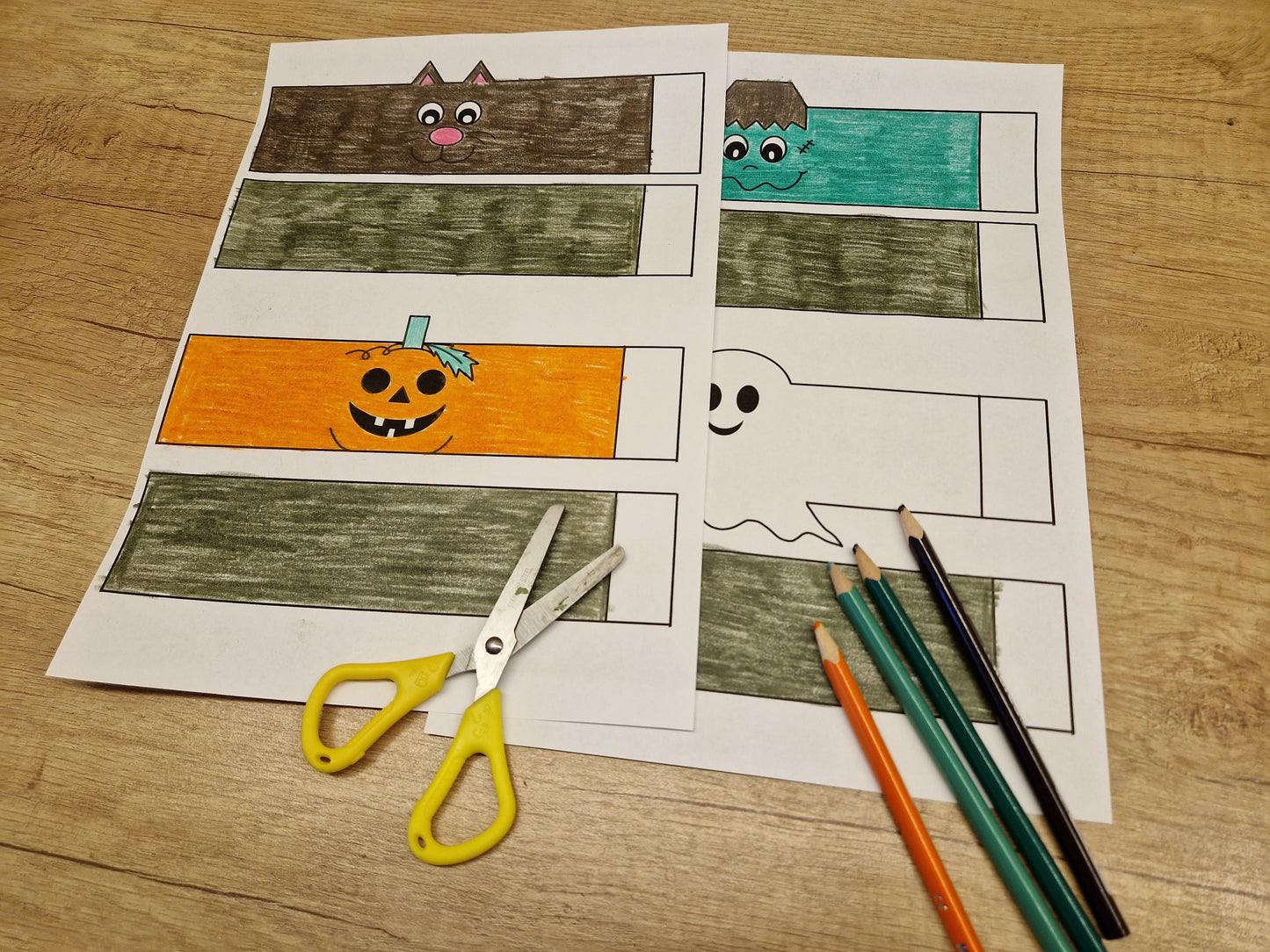 Halloween Chain